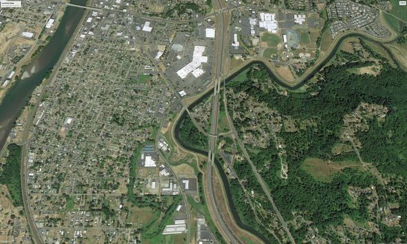 1303 S 13th Ave, Kelso, WA 98626